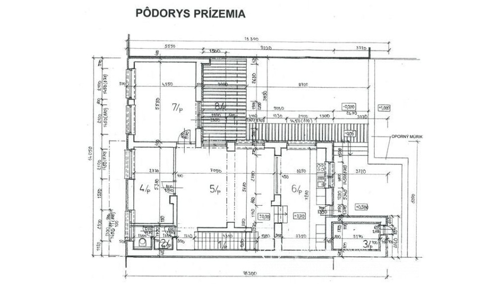 BOSEN | Superior 8 rooms. family house under Slavín