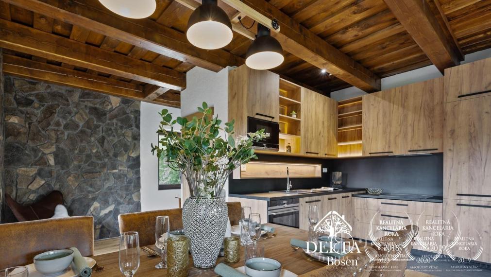 PREDANÉ BOSEN | Nadštandardná 5 izbová rekreačná chata neďaleko strediska Krahule a Skalka