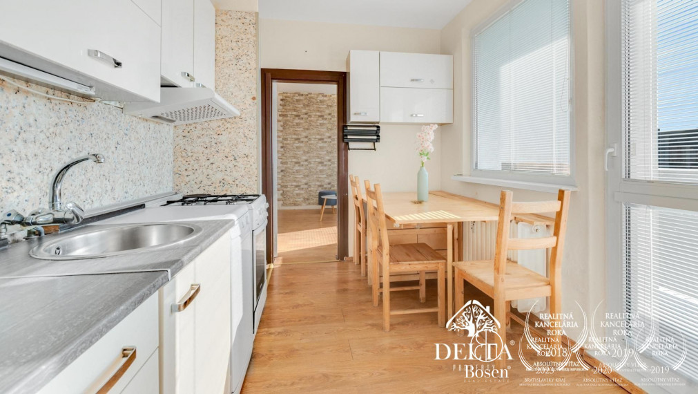 PREDANÉ - DELTA | 3 izbový byt s balkónom a pekným výhľadom, Dúbravka - Bratislava