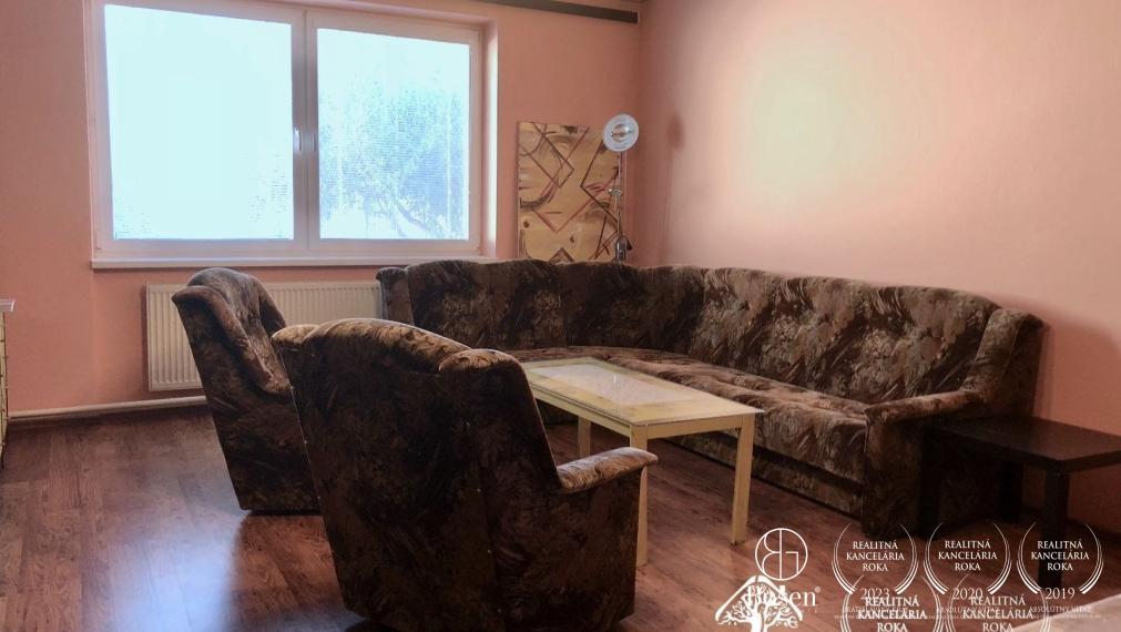 PREDANÉ - BOSEN | 5 izbový rodinný dom s garážou, Závod