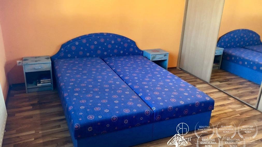 PREDANÉ - BOSEN | 5 izbový rodinný dom s garážou, Závod