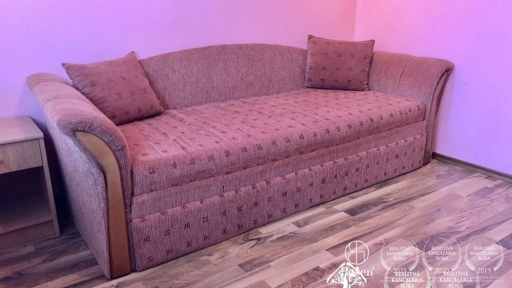 PREDANÉ - BOSEN | 5 izbový rodinný dom s garážou, Závod