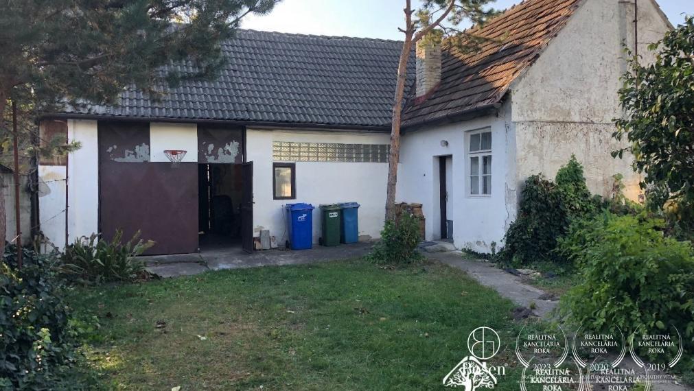 PREDANÉ - BOSEN | 5 izbový rodinný dom s garážou, Závod