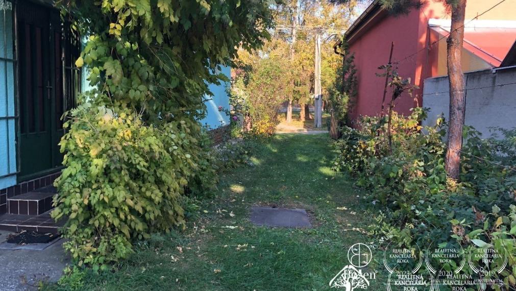 PREDANÉ - BOSEN | 5 izbový rodinný dom s garážou, Závod