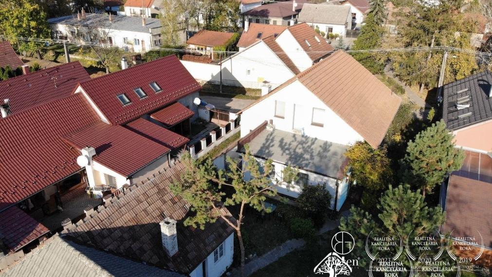 PREDANÉ - BOSEN | 5 izbový rodinný dom s garážou, Závod