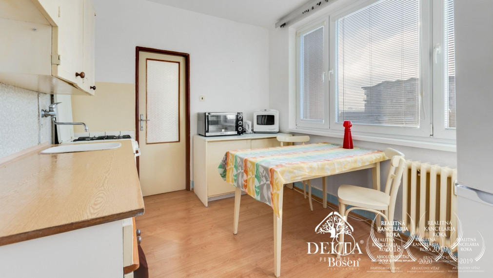 BOSEN | 3 izb. slnečný byt s loggiou, Ladislava Dérera, 76m2