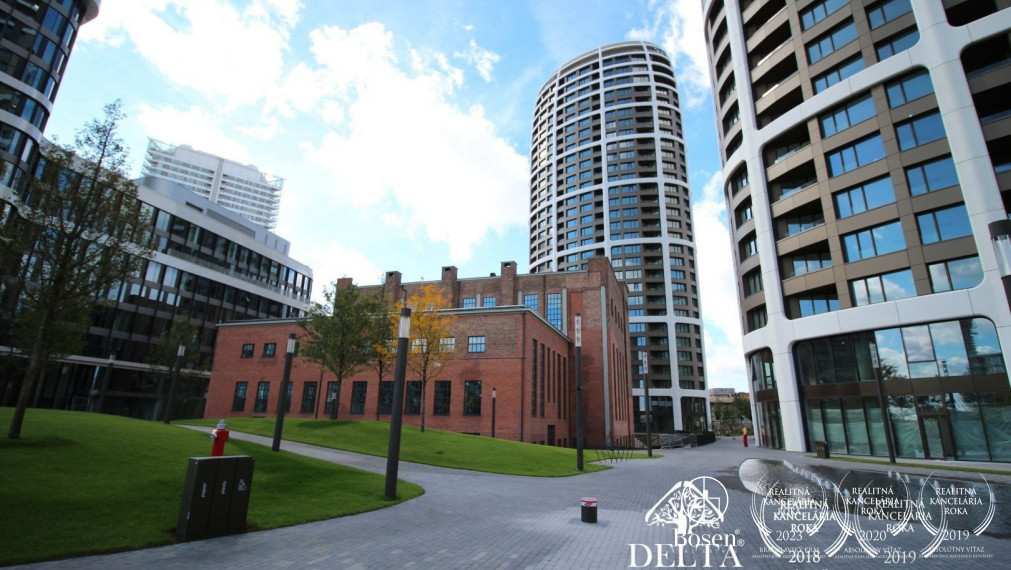 BOSEN | PREDANÉ: SKY PARK - 2 izbový byt na 18. poschodí, Továrenská ul., Staré Mesto, 51 m2