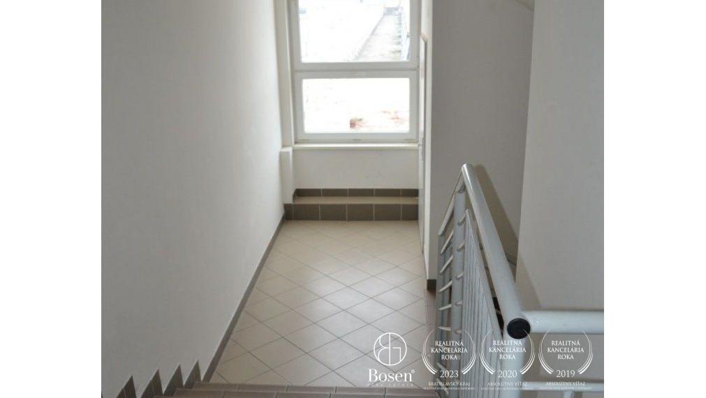 Predané BOSEN | Priestranný 2 izb. byt, novostavba, Údernícka