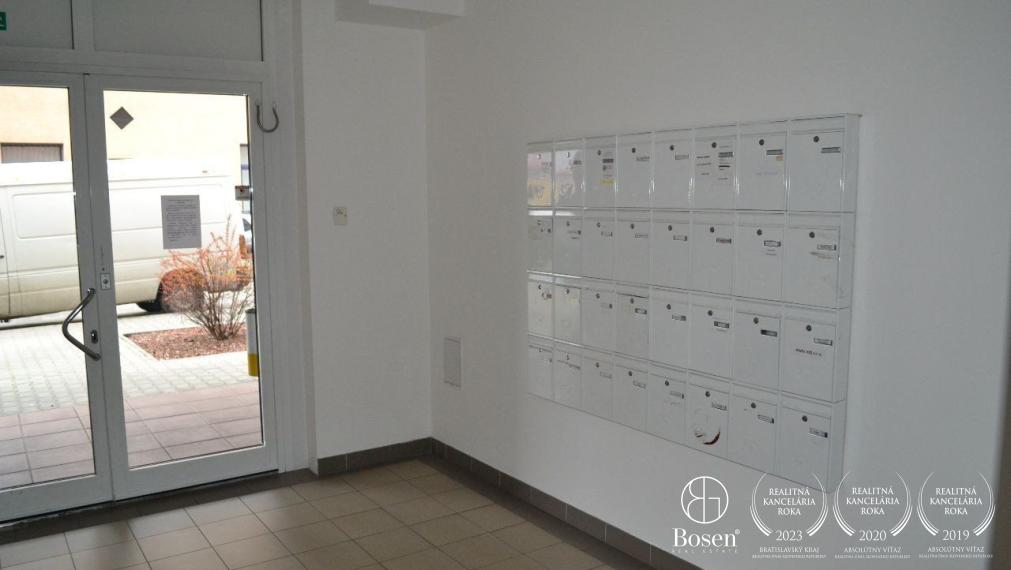 Predané BOSEN | Priestranný 2 izb. byt, novostavba, Údernícka