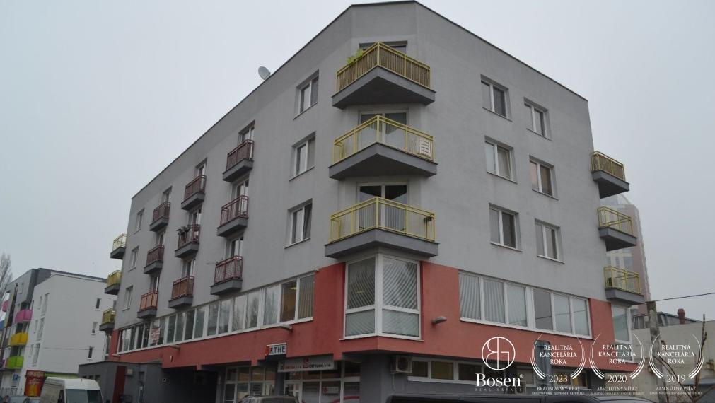 Predané BOSEN | Priestranný 2 izb. byt, novostavba, Údernícka