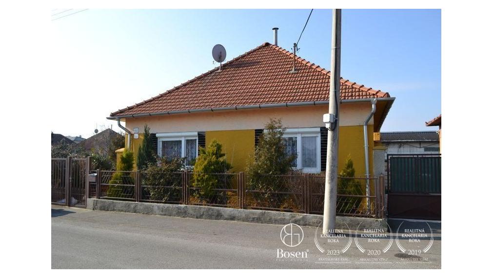 PREDANÉ - Rodinný dom pri Slnečných jazerách, Senec, 590m2