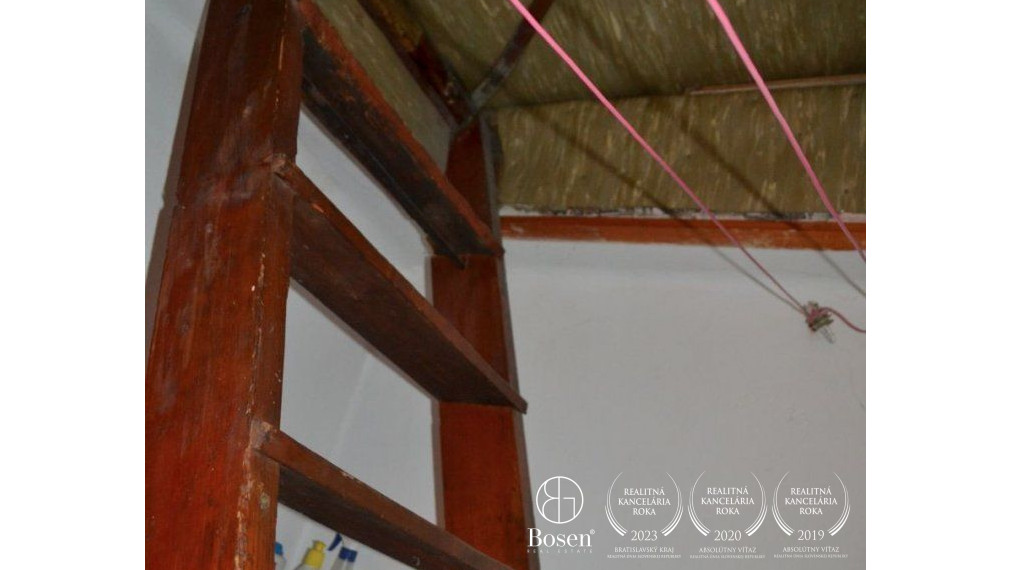 PREDANÉ - Rodinný dom pri Slnečných jazerách, Senec, 590m2