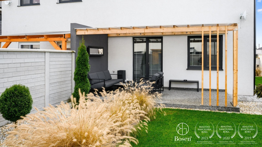 BOSEN |  3 izb.byty s vlastným parkovaním,priestranou záhradou