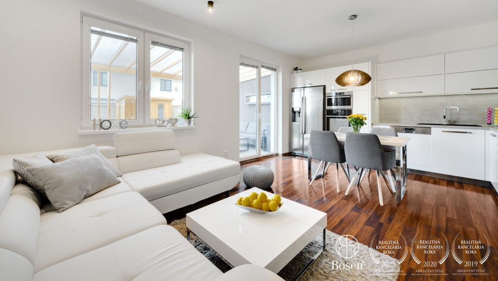 BOSEN |  3 izb.byty s vlastným parkovaním,priestranou záhradou