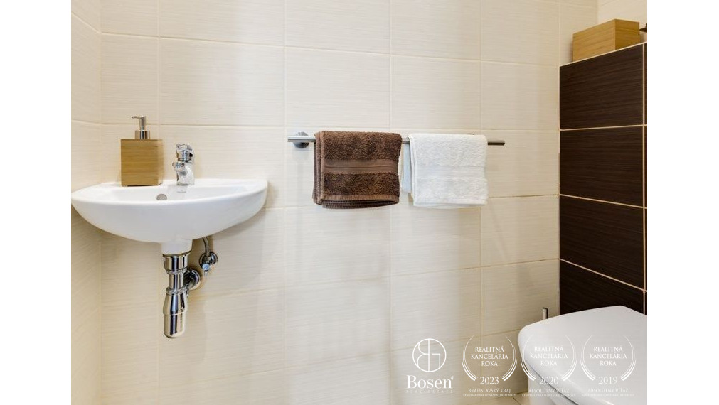 BOSEN |  3 izb.byty s vlastným parkovaním,priestranou záhradou