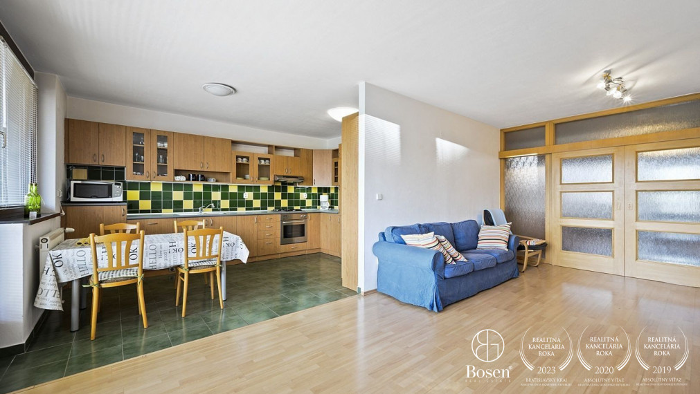 Zariadený 3 izbový byt, Šancová, Staré Mesto, 93 m2