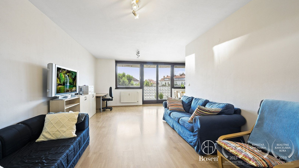 Zariadený 3 izbový byt, Šancová, Staré Mesto, 93 m2