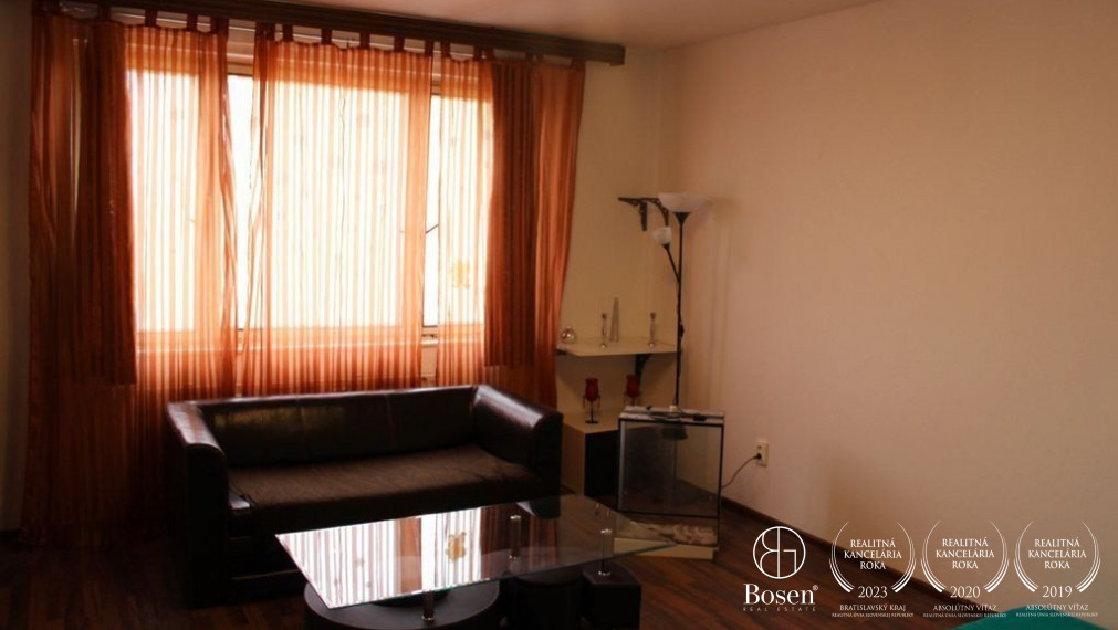 Prenájom 1 izb.byt na Hraničnej ulici, Ružinov, 45m2