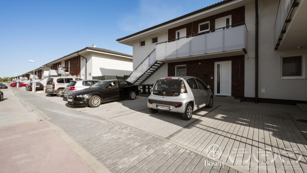 BOSEN |1 izbový byt Ligurčeková ul. Podunajské Biskupice