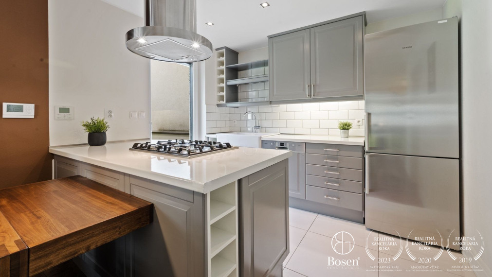 5 izb. rodinný dom s výhľadom do lesa - Petržalka, Slnečnice