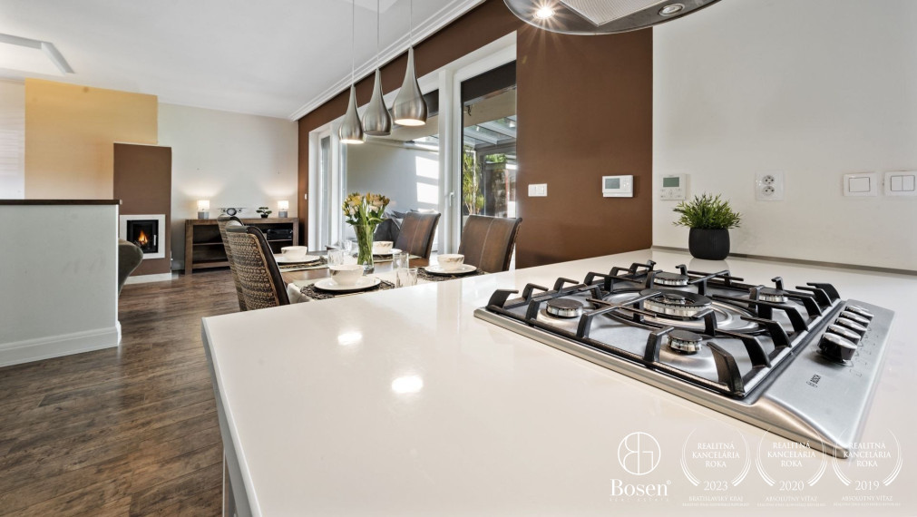 5 izb. rodinný dom s výhľadom do lesa - Petržalka, Slnečnice