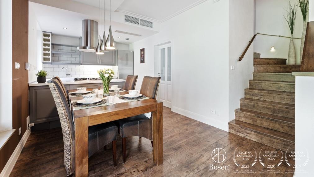 5 izb. rodinný dom s výhľadom do lesa - Petržalka, Slnečnice