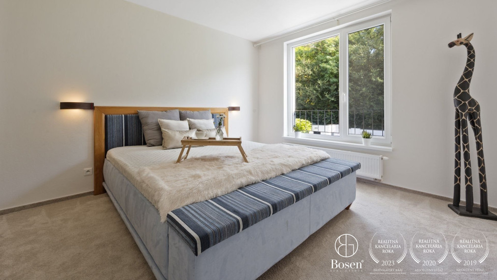 5 izb. rodinný dom s výhľadom do lesa - Petržalka, Slnečnice