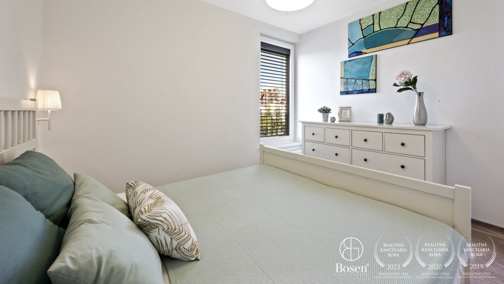 5 izb. rodinný dom s výhľadom do lesa - Petržalka, Slnečnice