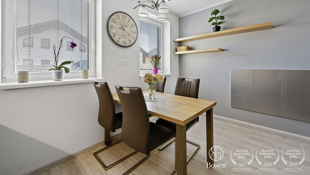 Zariadený 4 izbový mezonet so záhradkou, Hviezdoslavov