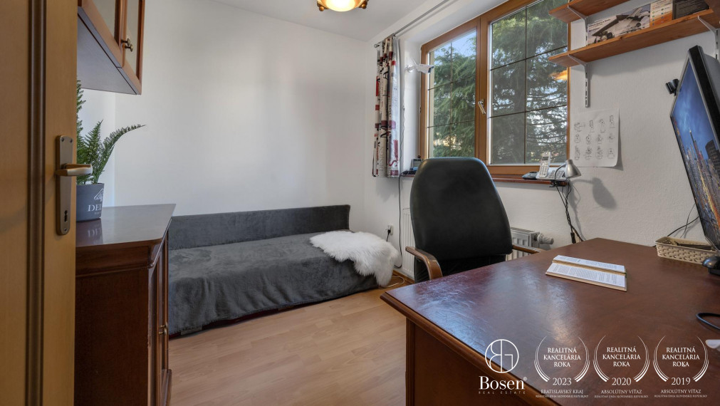 PREDANÉ - BOSEN | 6 izbový rodinný dom s bazénom, Miloslavov - Alžbetin Dvor