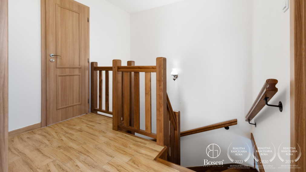 BOSEN | Dvojpodlažný 5 izbový rodinný dom, Devínska Nová Ves