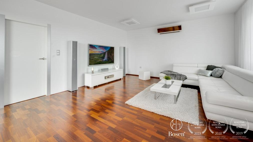 BOSEN | PREDANÉ: 2 izbový byt s výhľadom na Bratislavu, Karlova Ves, Kresánkova ul.