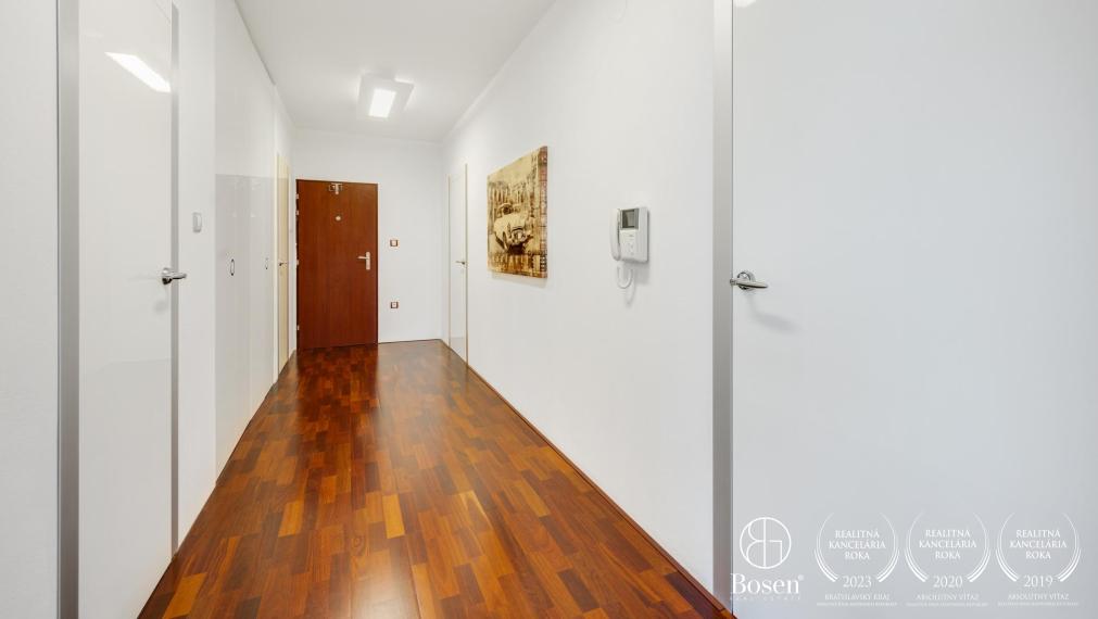 BOSEN | PREDANÉ: 2 izbový byt s výhľadom na Bratislavu, Karlova Ves, Kresánkova ul.