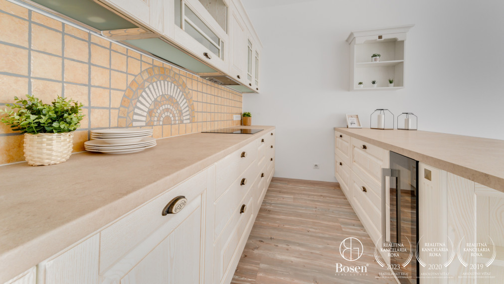 BOSEN | 3 izbový byt so záhradou STEIN 2