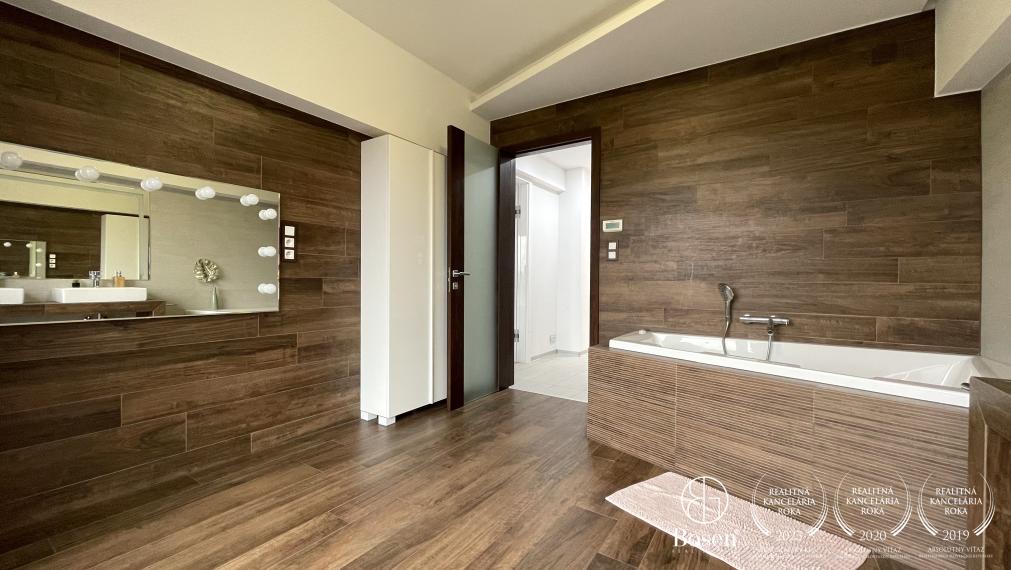 Prenajaté - BOSEN | slnečný 3 izbový strešný mezonet