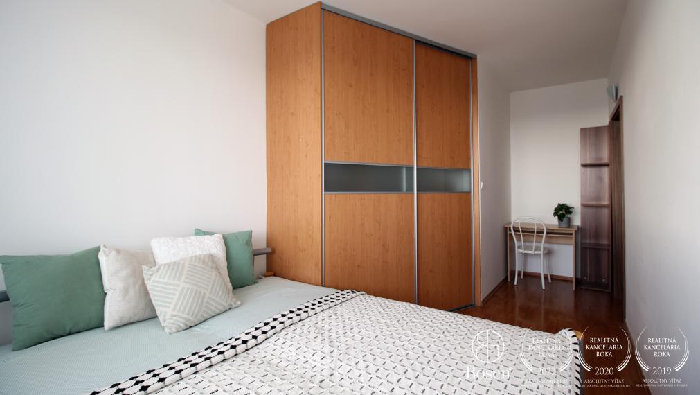 BOSEN |PRENÁJOM 4 izbový slnečný byt, Kubačová ul., Rača