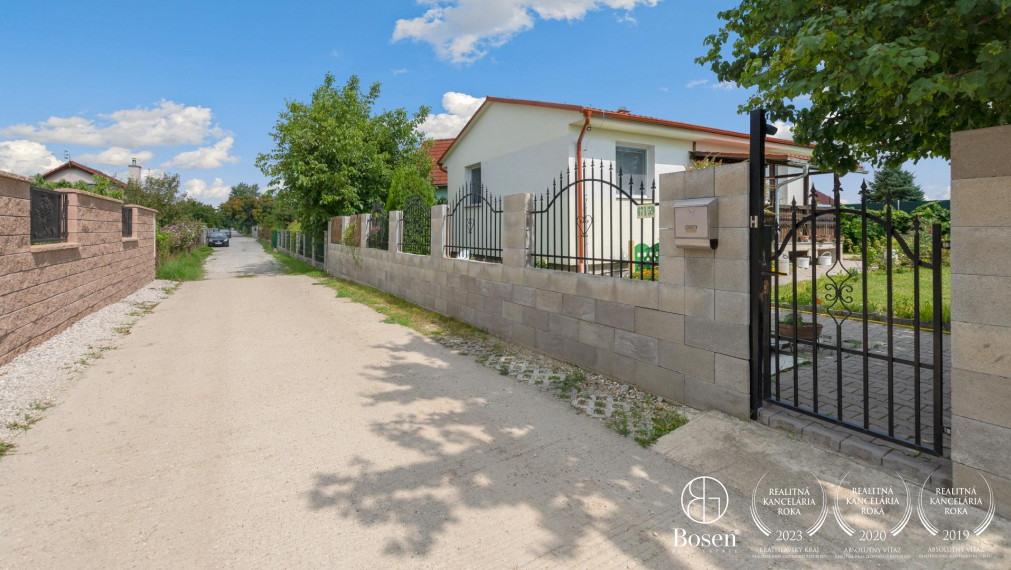 BOSEN | Podpivničený 3 izbový rodinný dom Košariská, Dunajská Lužná, 545m2