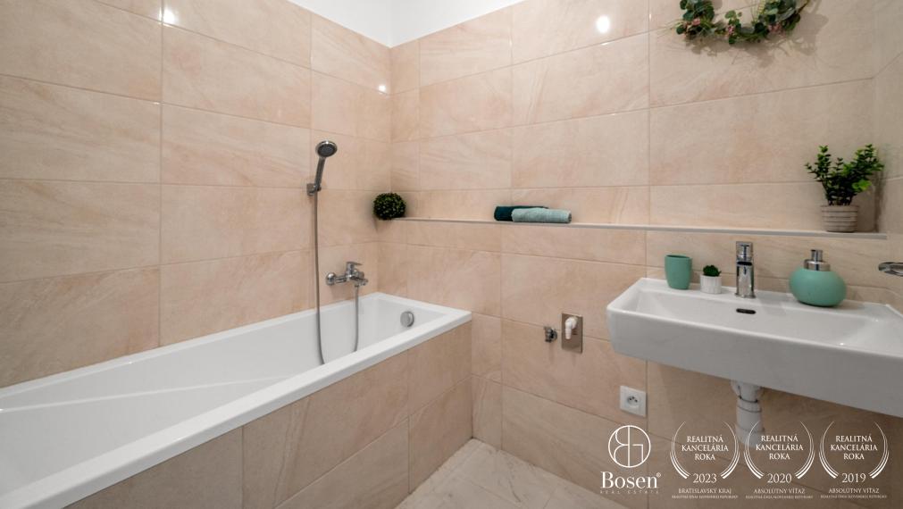 PREDANÉ - BOSEN | 3 izbový byt po kompletnej rekonštrukcii, Ružinov - Bratislava