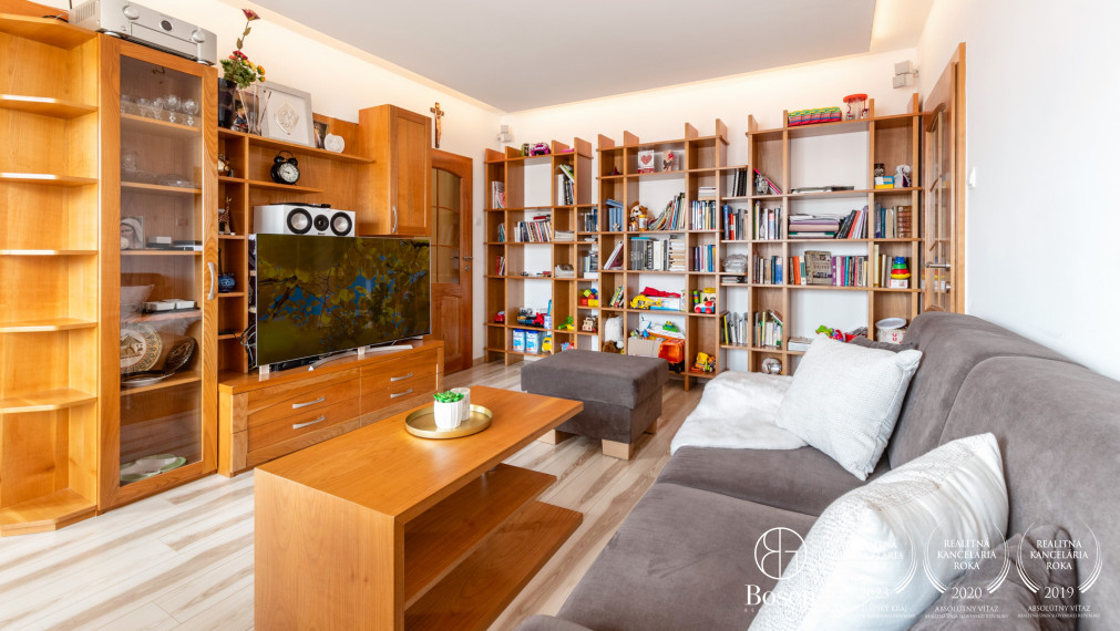 BOSEN | 3 izb. byt Mikovíniho - Nové Mesto