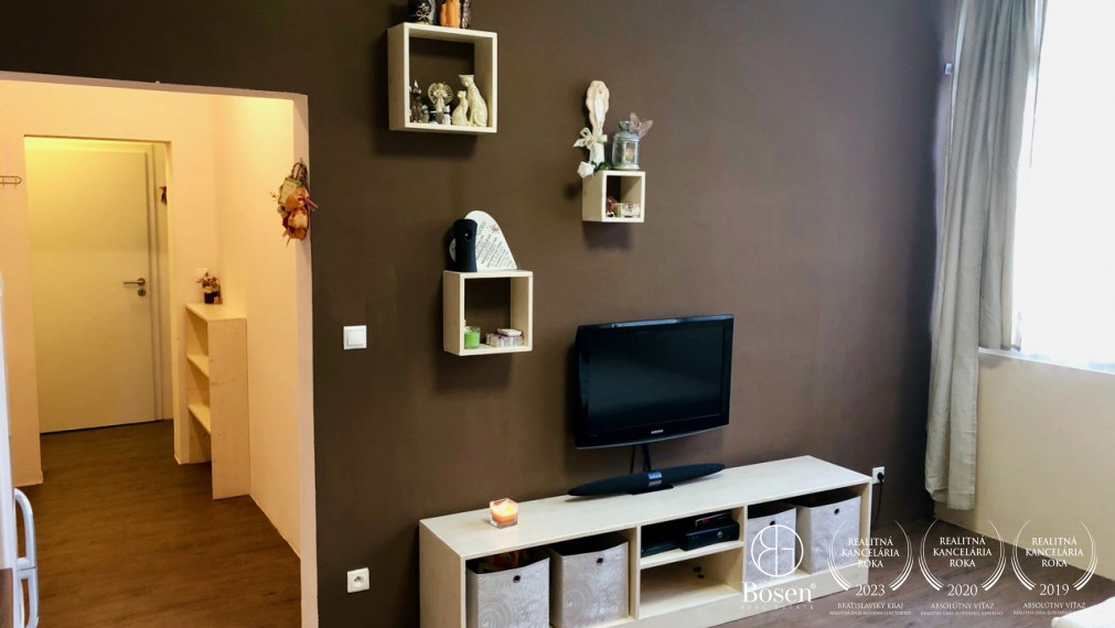 PREDANÉ  -  BOSEN - Zariadený 2 izb. byt v projekte Papaver, Ružinov, 48m2