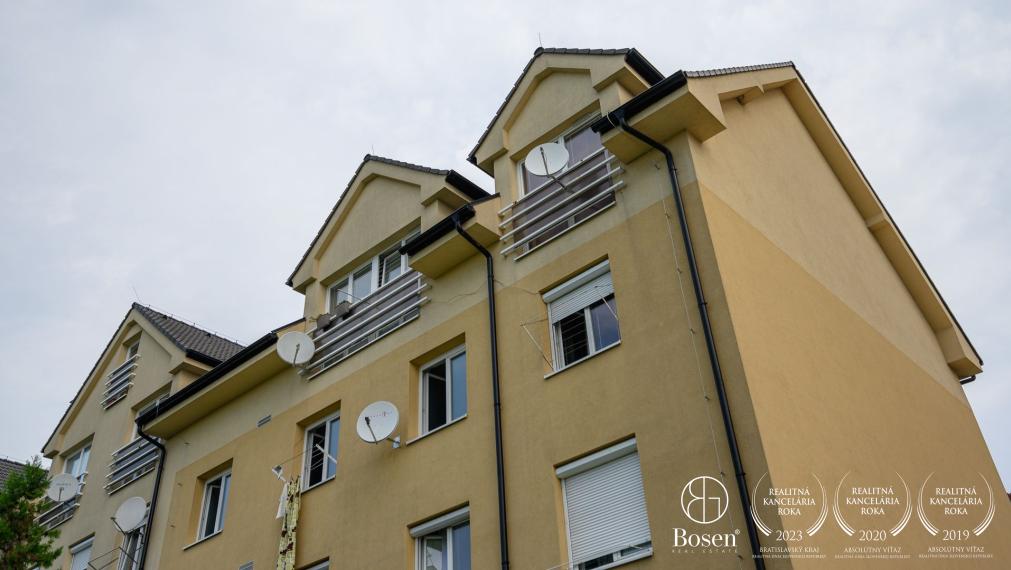 PREDANÉ - 4 izbový mezonet, Kollárova, Senec 115,5 m2