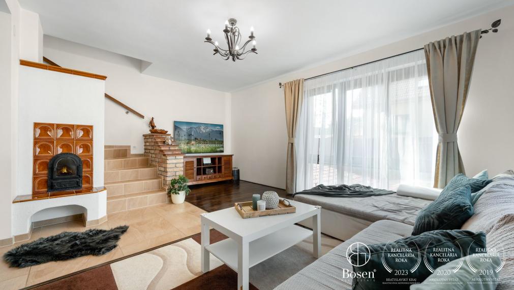 PREDANÉ - BOSEN | Rodinný dom v historickom centre, Svätý Jur