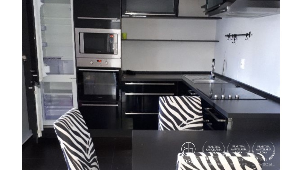 Dunajská Lužná, prenájom 3 izbového mezonetu .