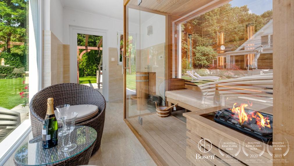 PREDANÉ | BOSEN | Nadštandardný 5 izb. RD so zimnou záhradou a bazénom, Kvetná, Dunajská Lužná