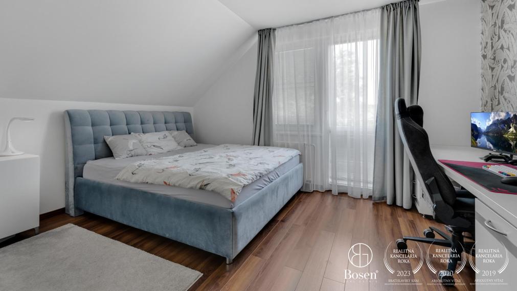 PREDANÉ | BOSEN | Nadštandardný 5 izb. RD so zimnou záhradou a bazénom, Kvetná, Dunajská Lužná