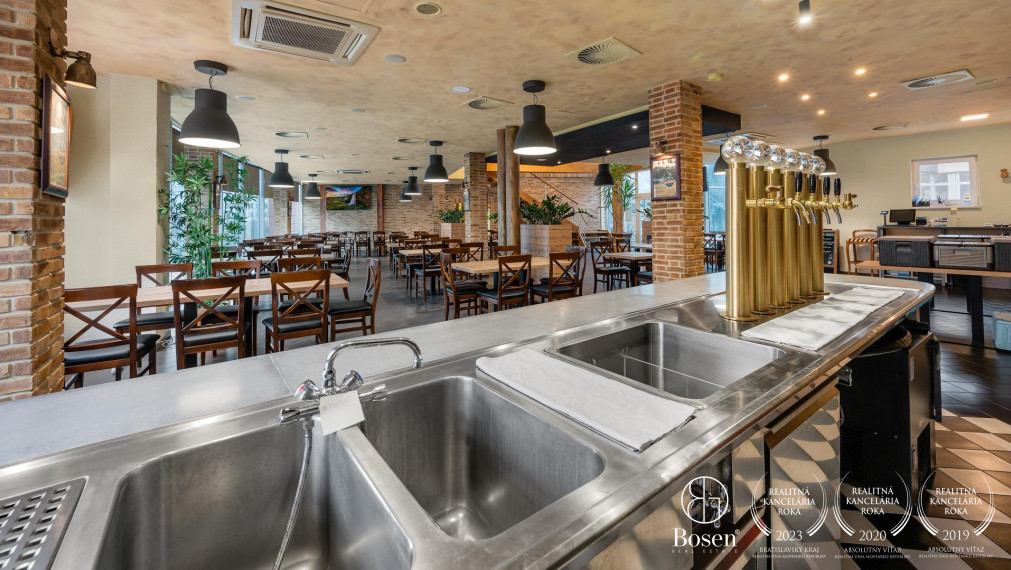 BOSEN | !!BEZ ODSTUPNÉHO!! odstúpenie kompletne zariadenej reštaurácie . Hálkova, Nové Mesto 876m2