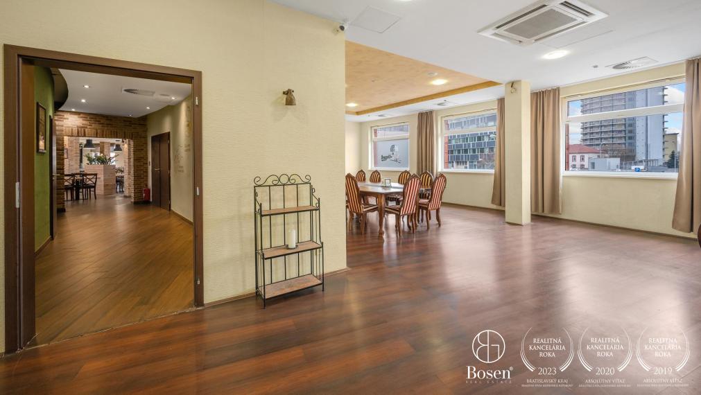 BOSEN | !!BEZ ODSTUPNÉHO!! odstúpenie kompletne zariadenej reštaurácie . Hálkova, Nové Mesto 876m2