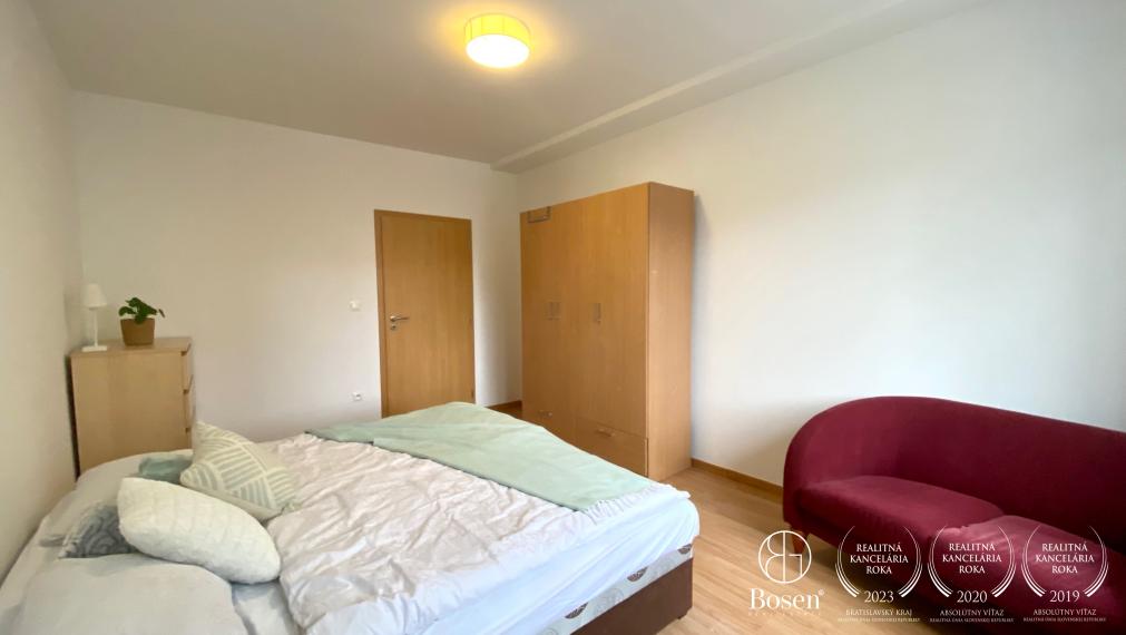 PRENAJATÉ BOSEN |  Veľkorysý 3,5 i byt, Záhradnícka, Staré Mesto, 92 m2