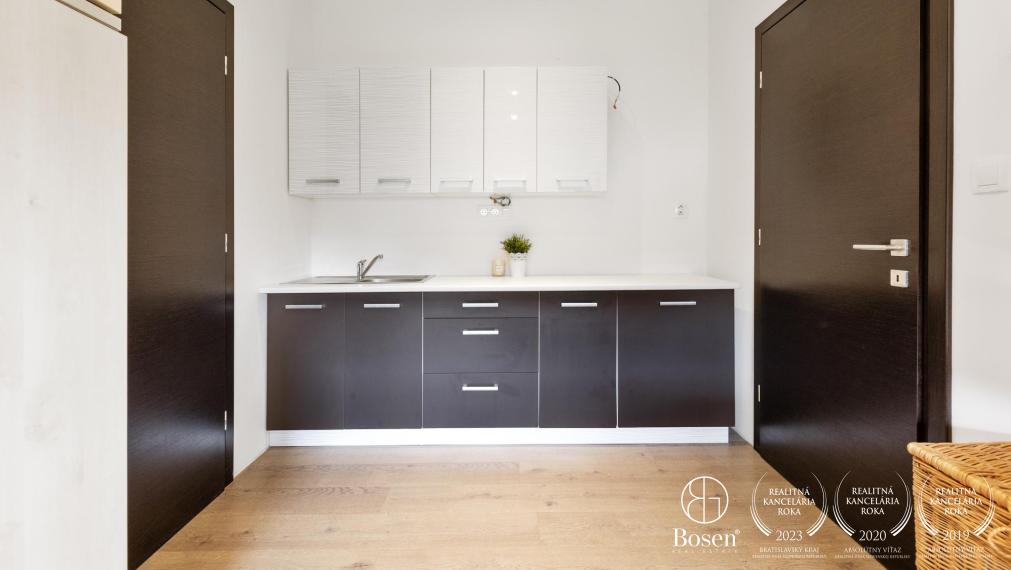 BOSEN | Moderný 8 izbový rodinný dom, Trnavská, Bernolákovo, 326 m2