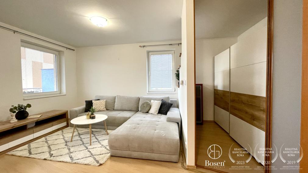 BOSEN | Prenájom 2 izbového bytu, Tomášiková, Ružinov, 57m2